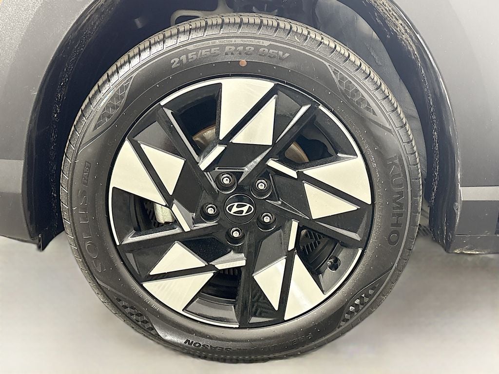2025 Hyundai Kona SEL Convenience