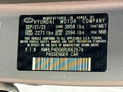 2024 Hyundai Elantra Limited