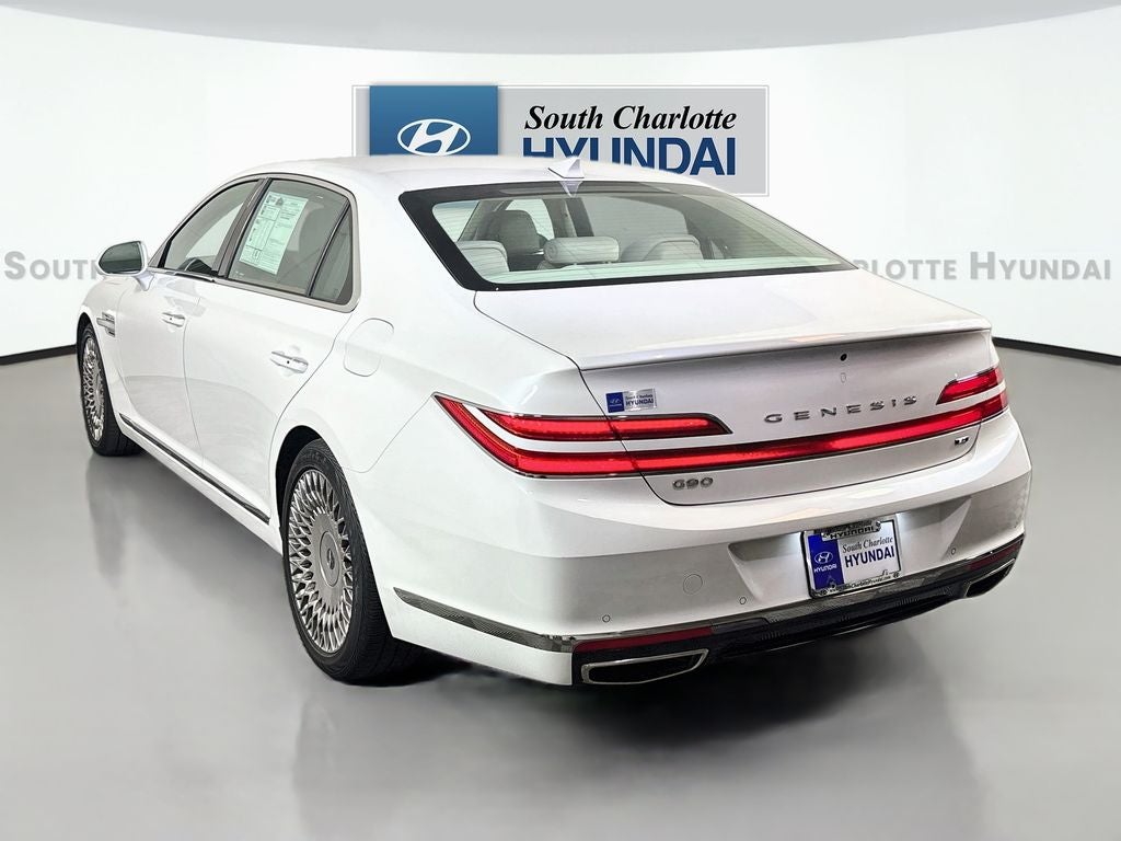 2022 Genesis G90 5.0L Ultimate