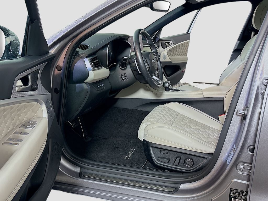 2023 Genesis G70 3.3T