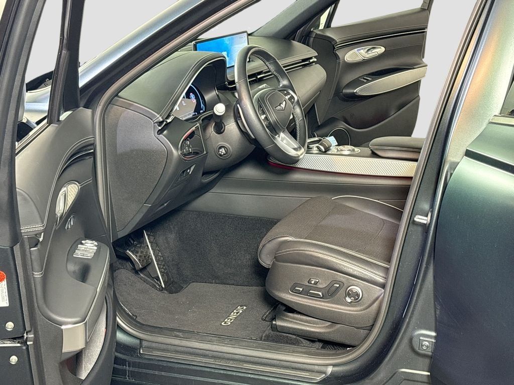 2023 Genesis GV70 2.5T