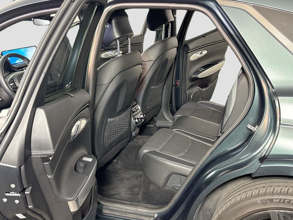2023 Genesis GV70 2.5T