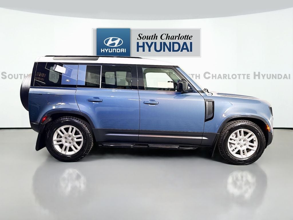 2023 Land Rover Defender SE