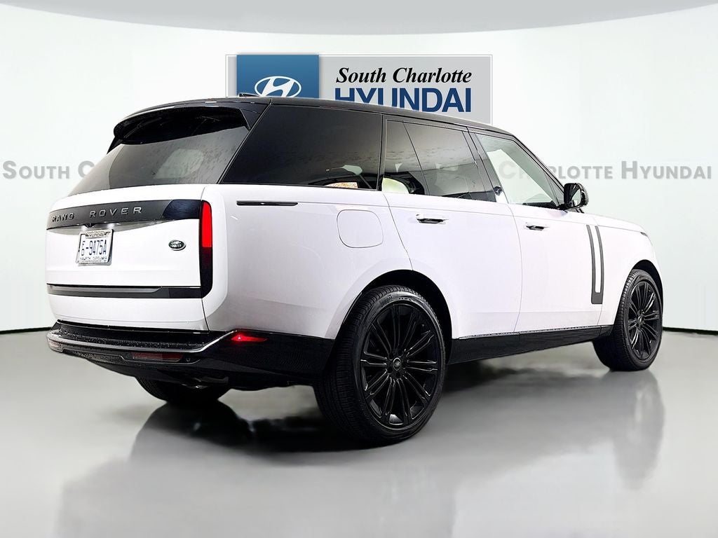 2023 Land Rover Range Rover SE