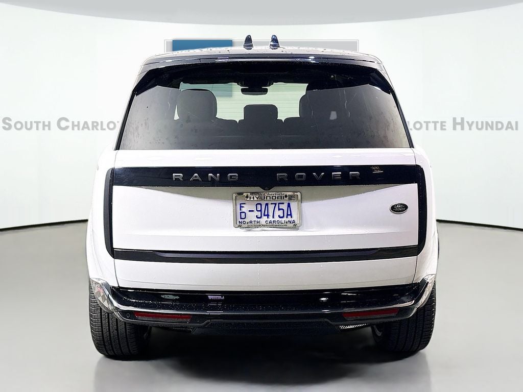 2023 Land Rover Range Rover SE