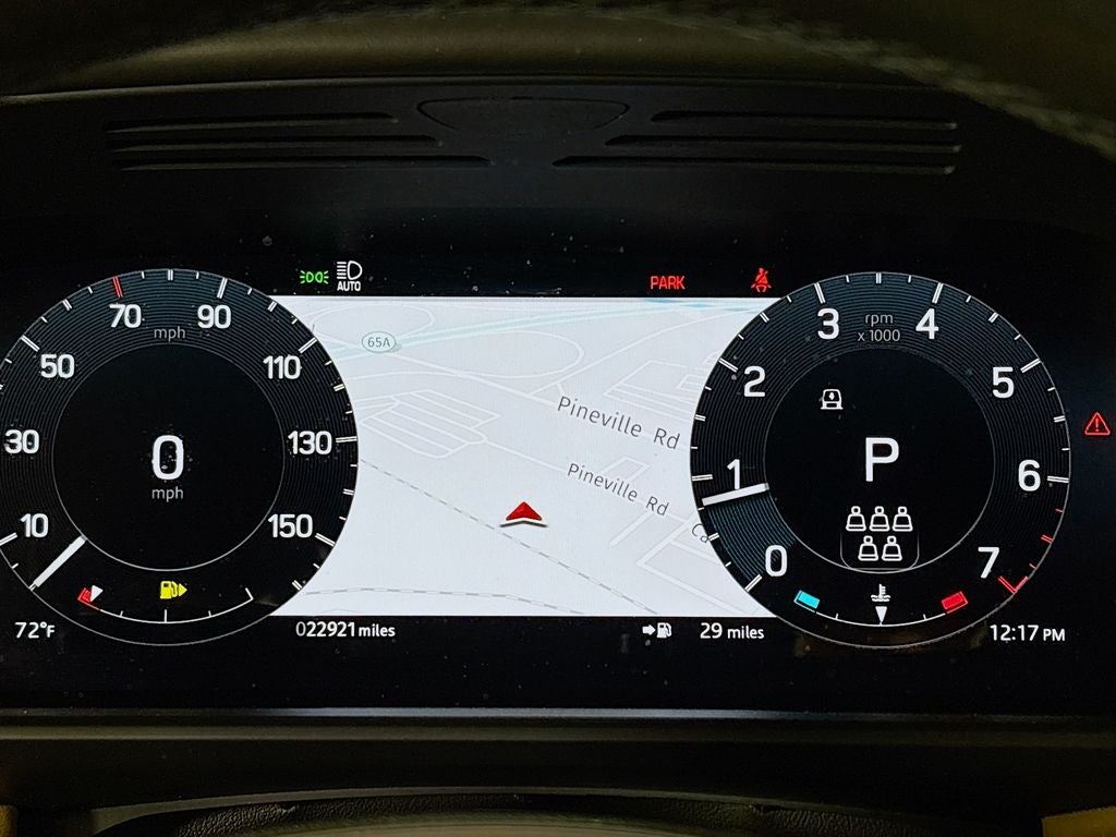 2023 Land Rover Discovery Metropolitan Edition