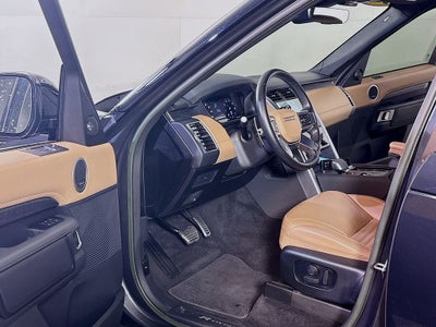 2023 Land Rover Discovery Metropolitan Edition