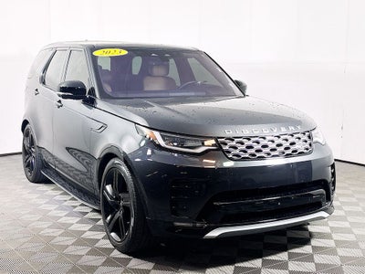 2023 Land Rover Discovery Metropolitan Edition