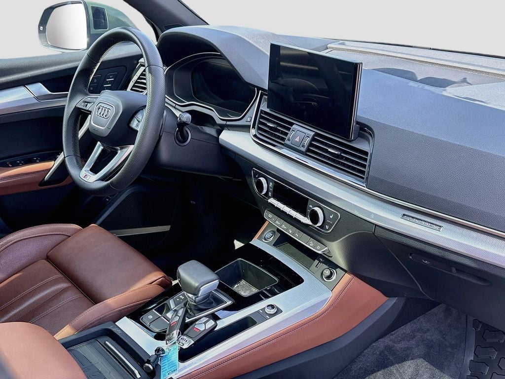 2024 Audi Q5 S line Prestige