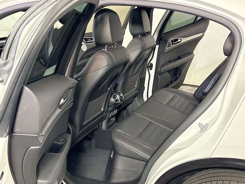 2025 Alfa Romeo Stelvio 4DR AWD SPRINT