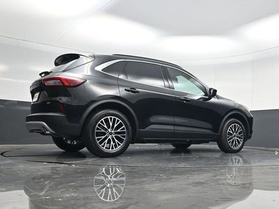 2025 Ford Escape Plug-In Hybrid Base