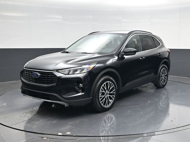 2025 Ford Escape Plug-In Hybrid Base