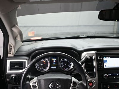 2017 Nissan Titan SV