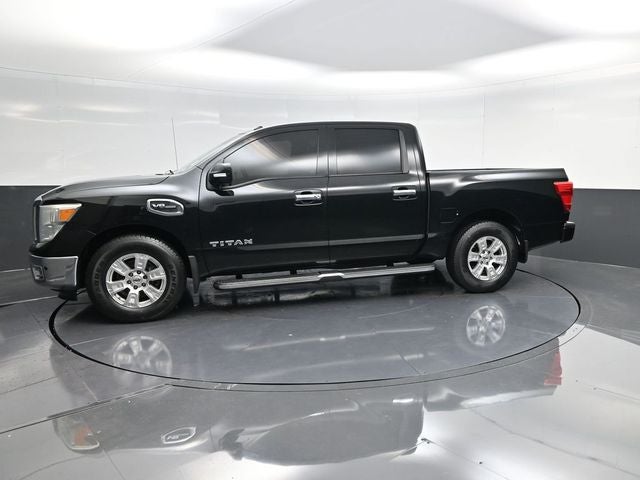 2017 Nissan Titan SV