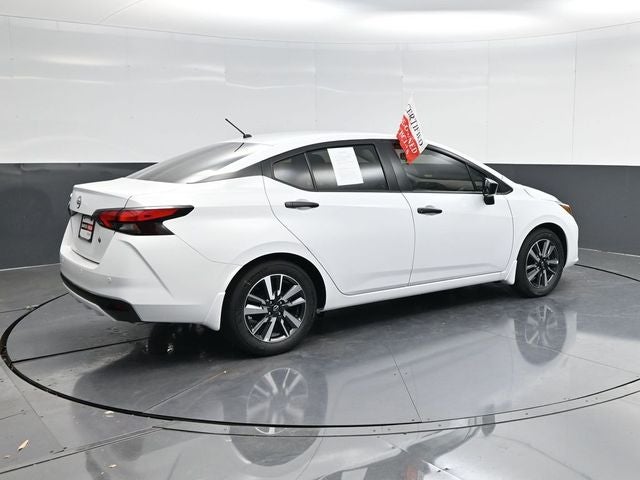 2025 Nissan Versa 1.6 S
