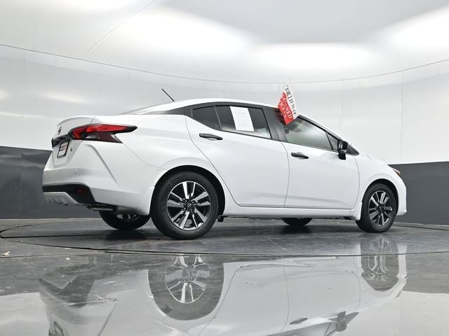 2025 Nissan Versa 1.6 S