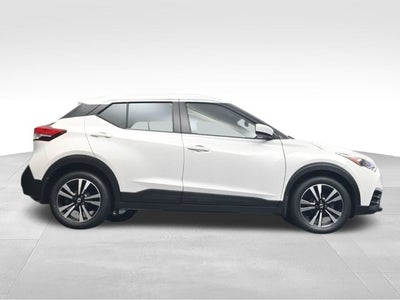 2020 Nissan Kicks SV
