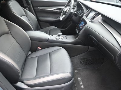 2023 INFINITI QX55 LUXE