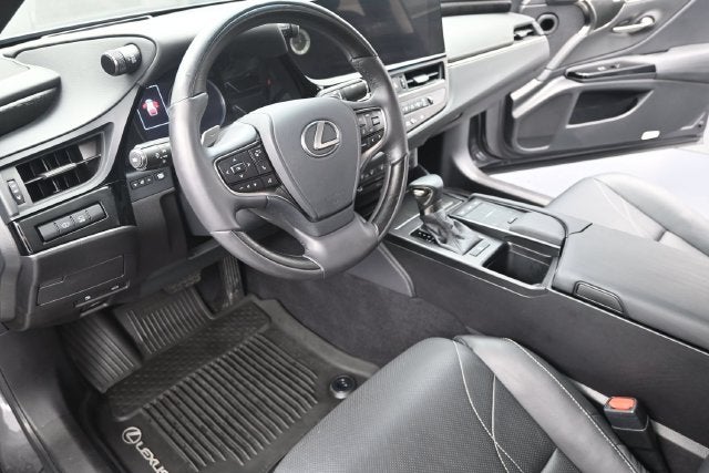 2022 Lexus ES 350 Ultra Luxury