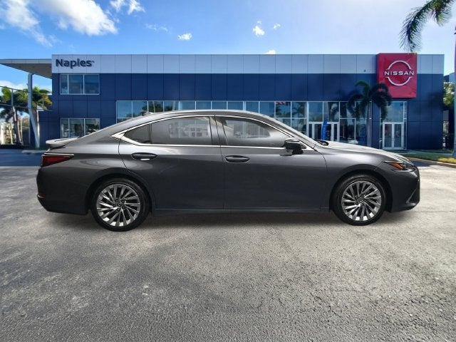 2022 Lexus ES 350 Ultra Luxury