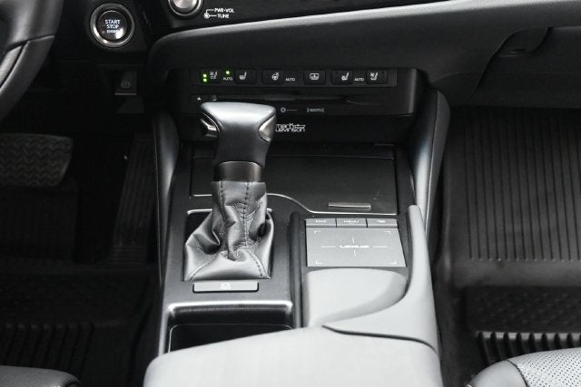 2022 Lexus ES 350 Ultra Luxury