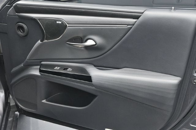 2022 Lexus ES 350 Ultra Luxury