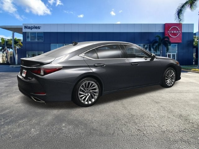 2022 Lexus ES 350 Ultra Luxury