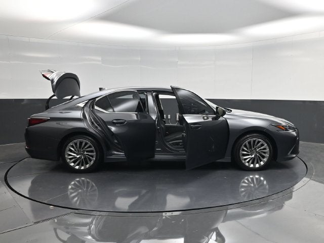 2022 Lexus ES 350 Ultra Luxury