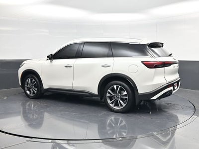 2025 INFINITI QX60 LUXE