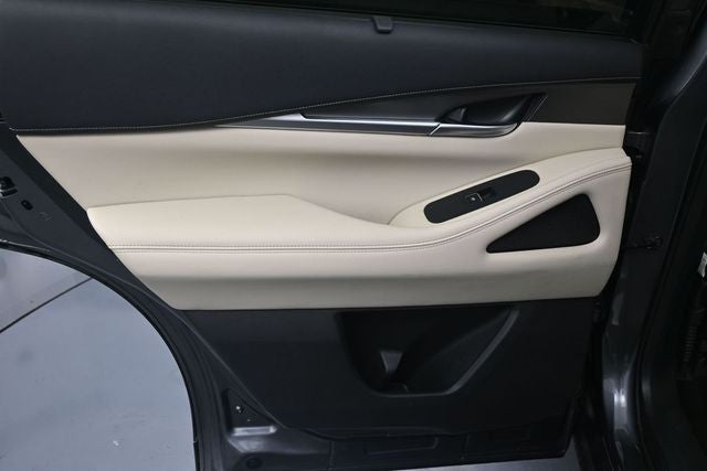 2022 INFINITI QX60 LUXE
