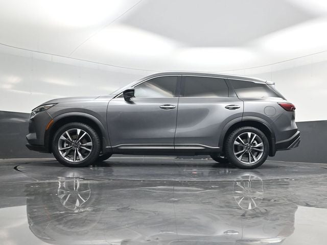 2022 INFINITI QX60 LUXE