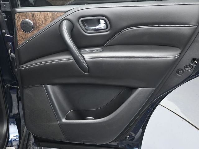 2023 INFINITI QX80 Premium Select