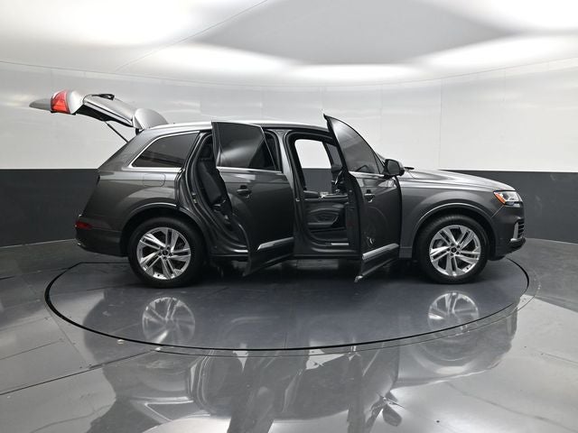 2021 Audi Q7 55 Premium Plus quattro