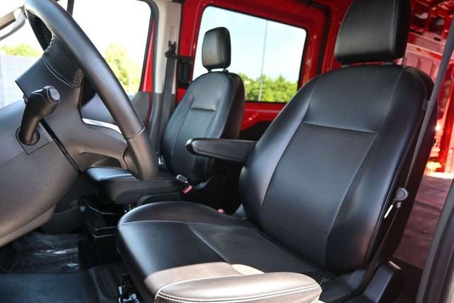 2024 Ford E-Transit Cargo Van Base