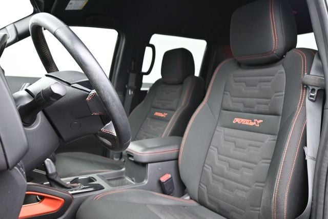 2022 Nissan Frontier PRO-X