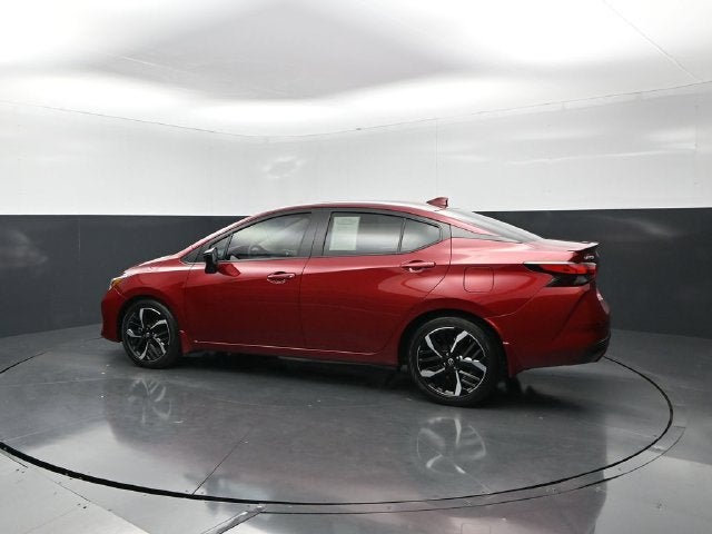 2025 Nissan Versa SR