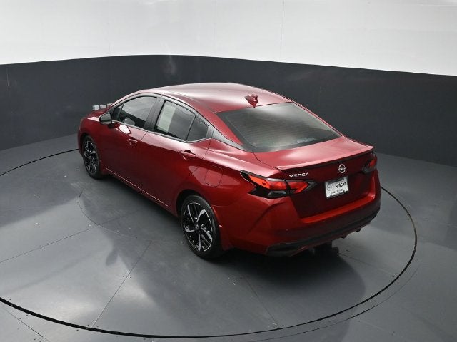 2025 Nissan Versa SR