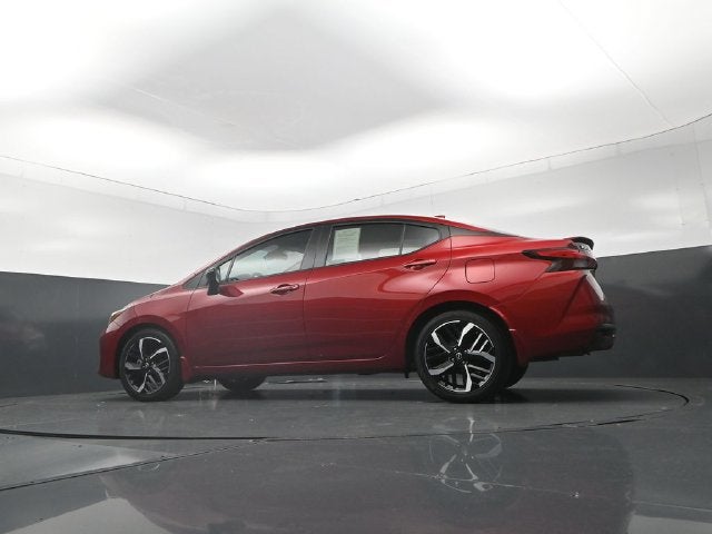 2025 Nissan Versa SR