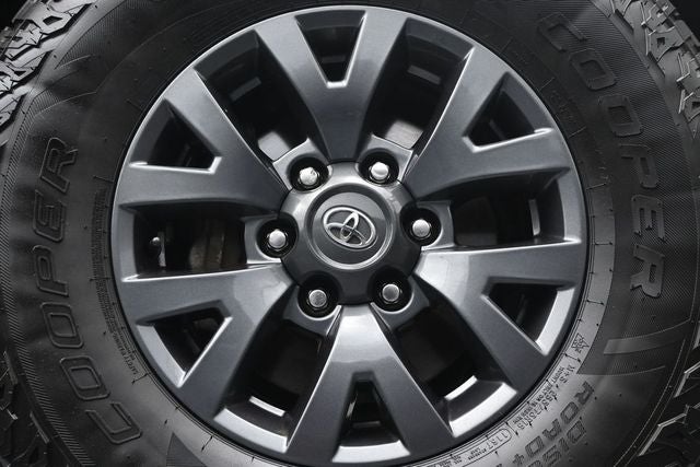 2023 Toyota Tacoma 2WD SR5