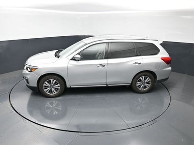 2020 Nissan Pathfinder SL