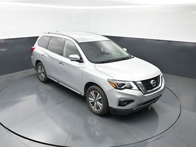 2020 Nissan Pathfinder SL