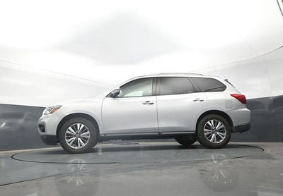 2020 Nissan Pathfinder SL