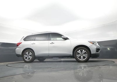 2020 Nissan Pathfinder SL