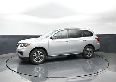 2020 Nissan Pathfinder SL