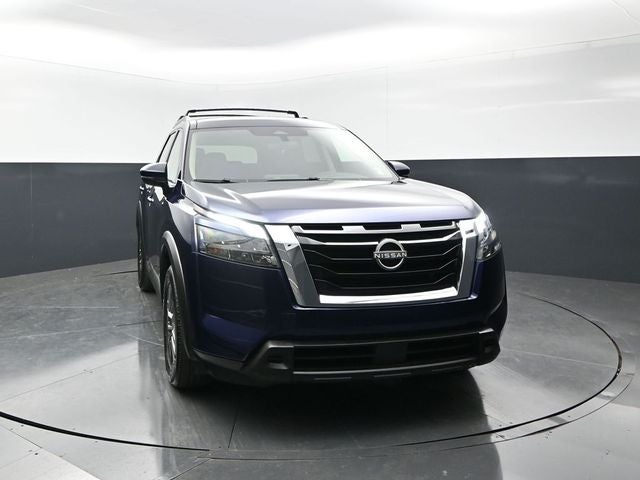 2023 Nissan Pathfinder SV