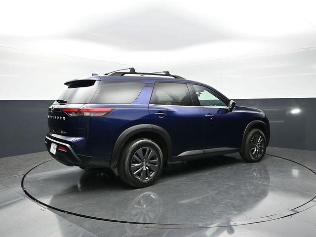 2023 Nissan Pathfinder SV