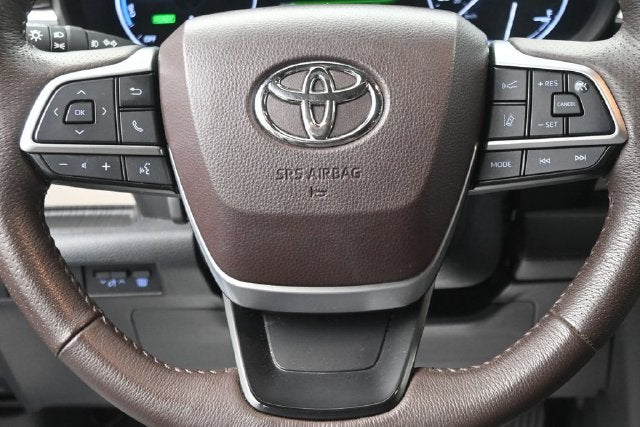 2022 Toyota Sienna Platinum