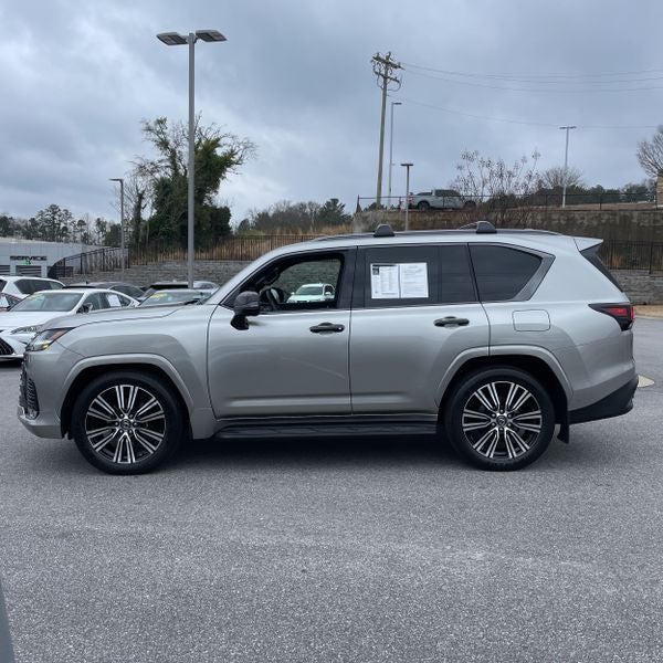 2025 Lexus LX LX 700h Luxury