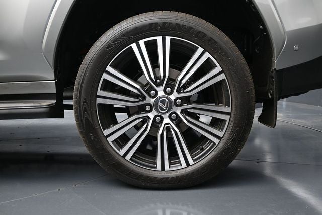2025 Lexus LX LX 700h Luxury