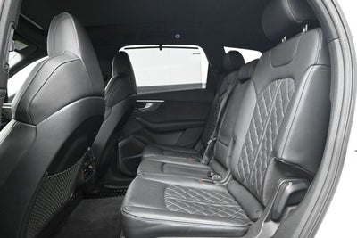 2023 Audi SQ7 Premium Plus